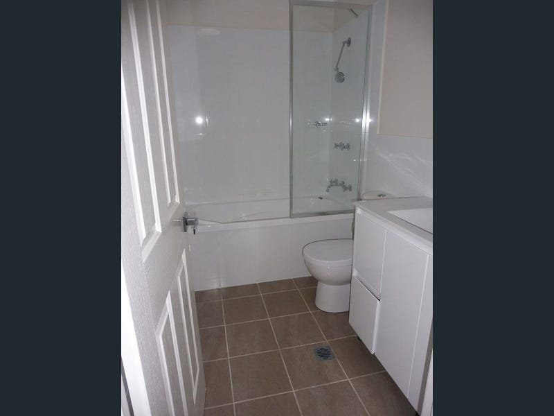 https://cbazaar.s3.amazonaws.com/uploads/1621504244-96.jpg